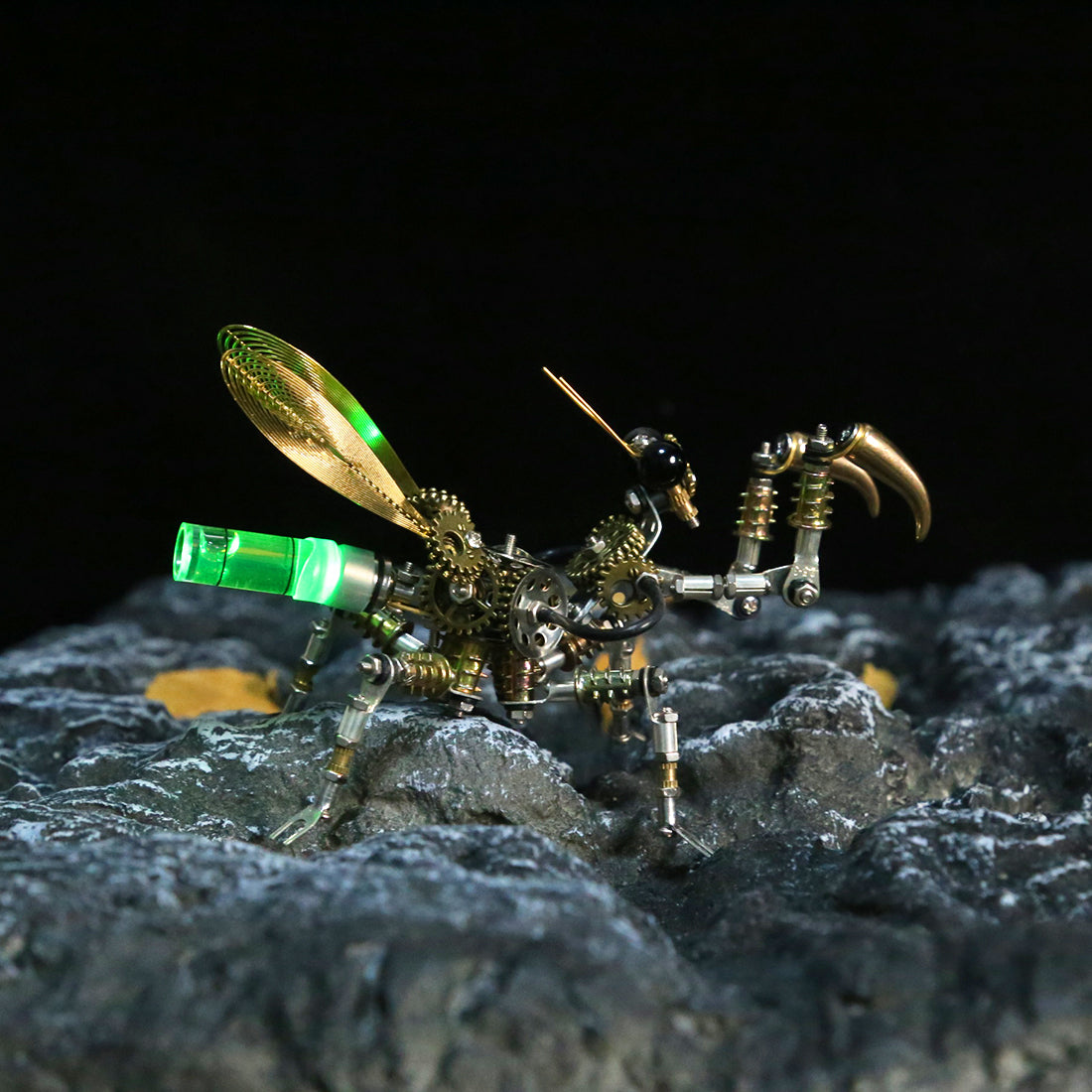 300 stks+ Steampunk Mantis Metal Diy Insect Model Kits met kleurrijk licht
