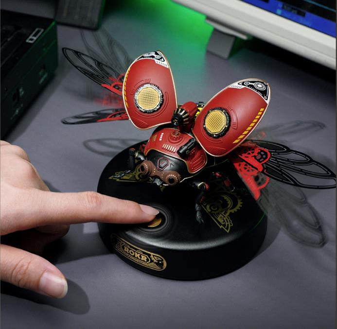 Load image into Gallery viewer, 3D Recon Mechanical Beetle Metal Model Kit Gift
