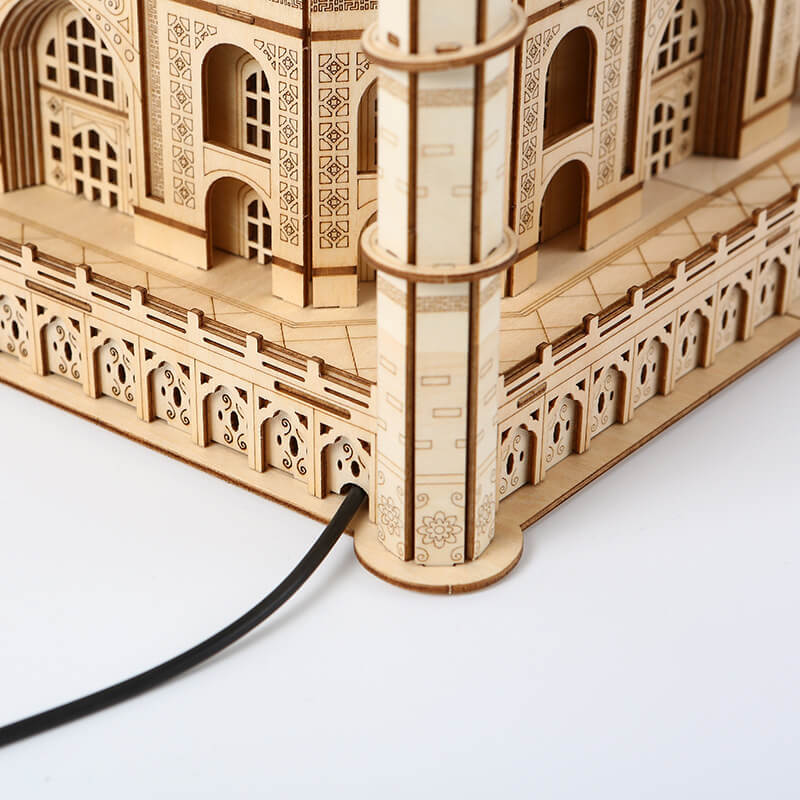 Laad de afbeelding in galerijviewer, DIY Castle 3d houten puzzel creatieve modelkit voor kerstcadeaus
