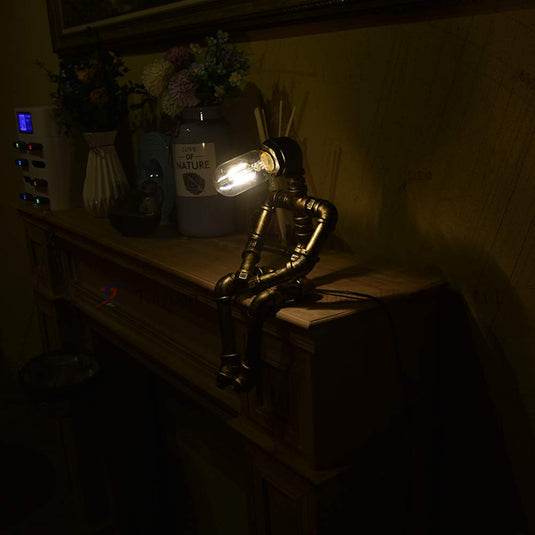 Lámparas retro de steampunk Lámpara de robot industrial Luces de escritorio de tuberías de agua con bombilla