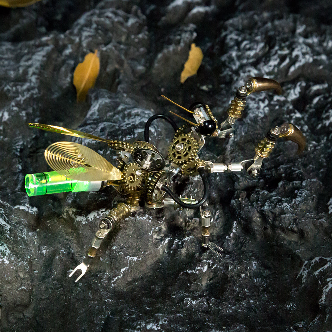 300 stks+ Steampunk Mantis Metal Diy Insect Model Kits met kleurrijk licht