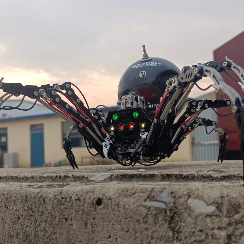 Laden Sie das Bild in Galerie -Viewer, {Steampunk DIY Klettern schwarzer Witwe Spider Metall Puzzle Großes Modell Kit
